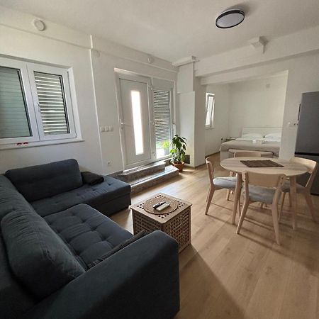 Studio Apartman Sedmica Задар Екстер'єр фото